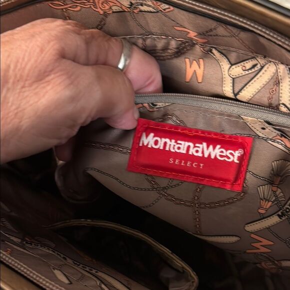 Montana West Concealed Carry Brown Tote Bag with Textured Finish - Picture 5 of 12